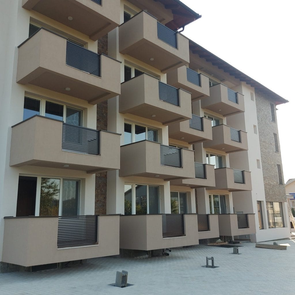 Alu gelenderi u boji