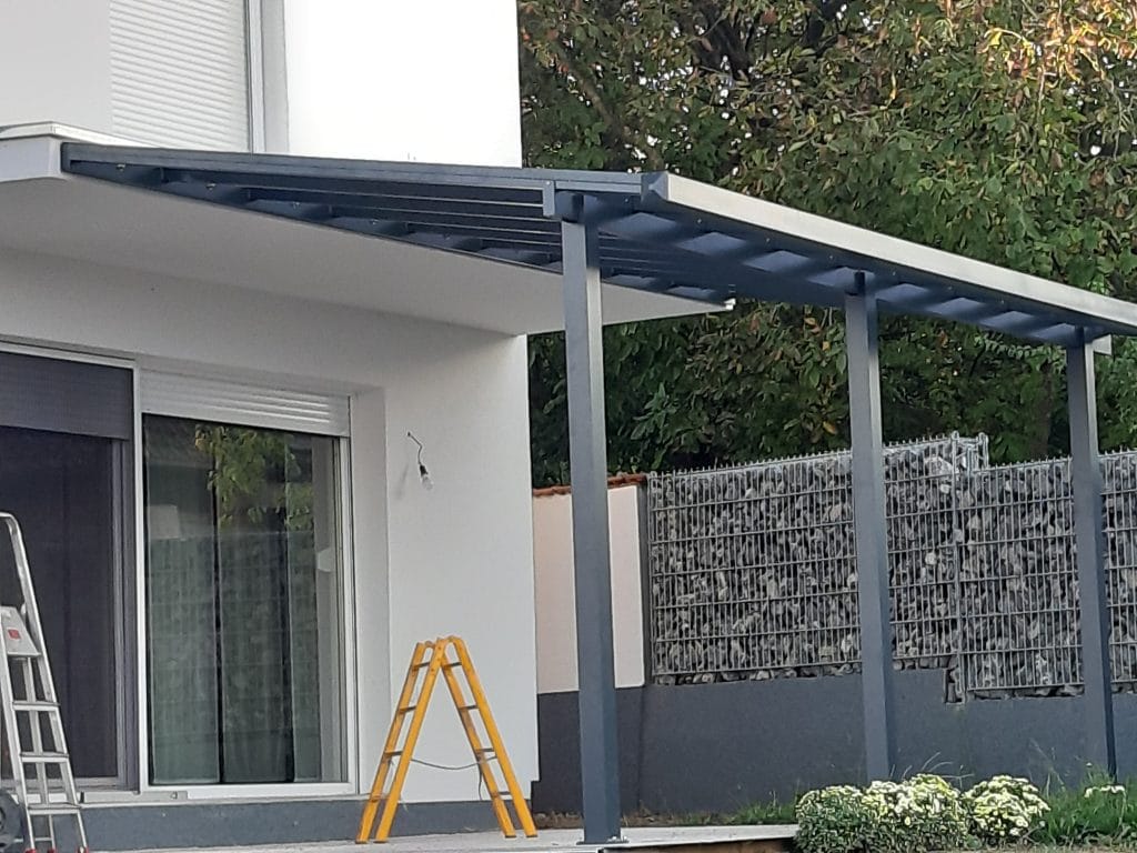 Nadstrešnice po meri